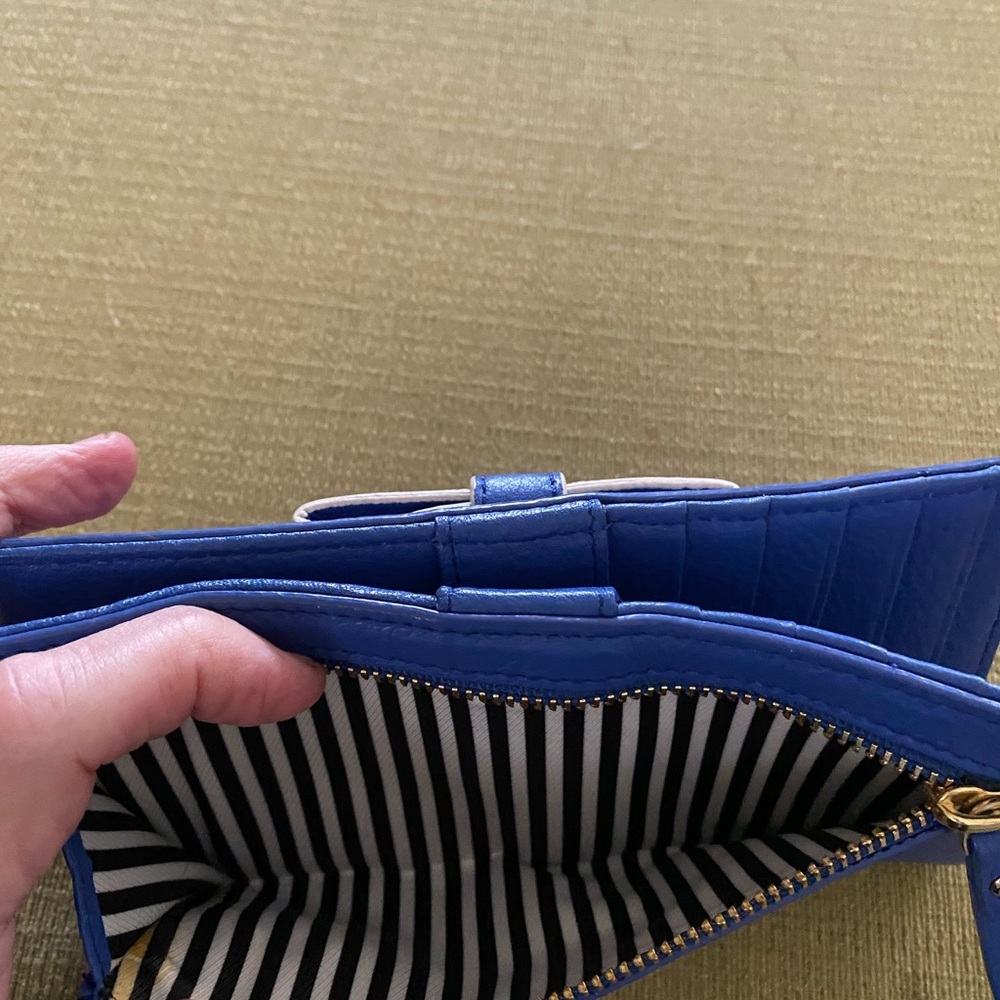 🔥NWOT Kate Spade long wallet! Pristine condition! - Picture 4 of 11